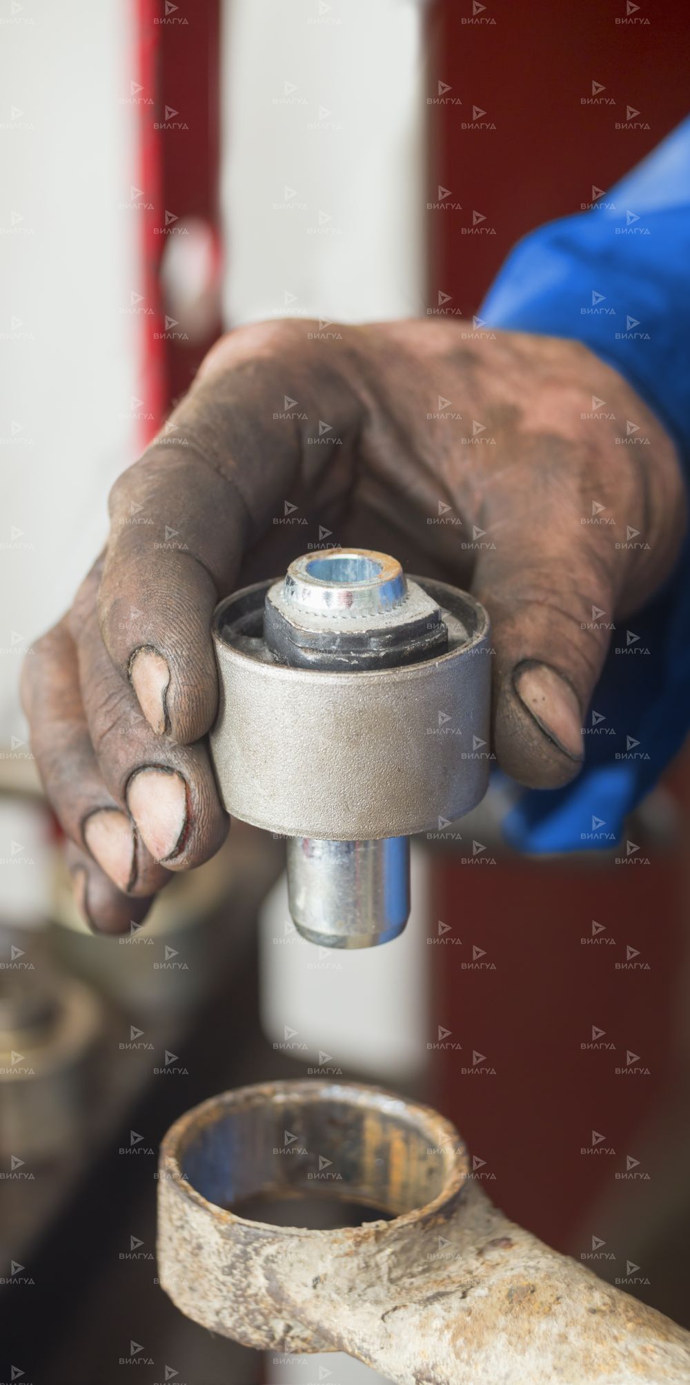 Замена задних сайлентблоков Audi R8 в Благовещенске