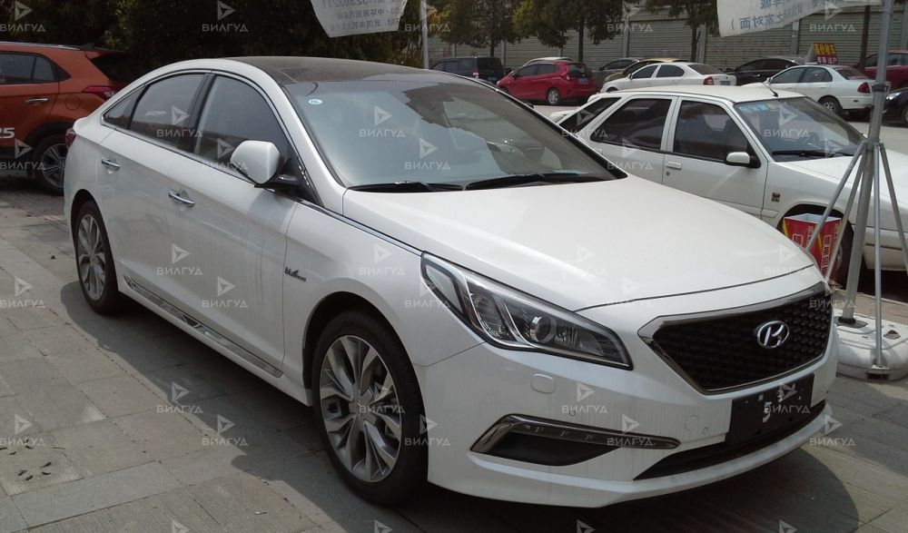 Замена габаритной лампы Hyundai Sonata в Благовещенске