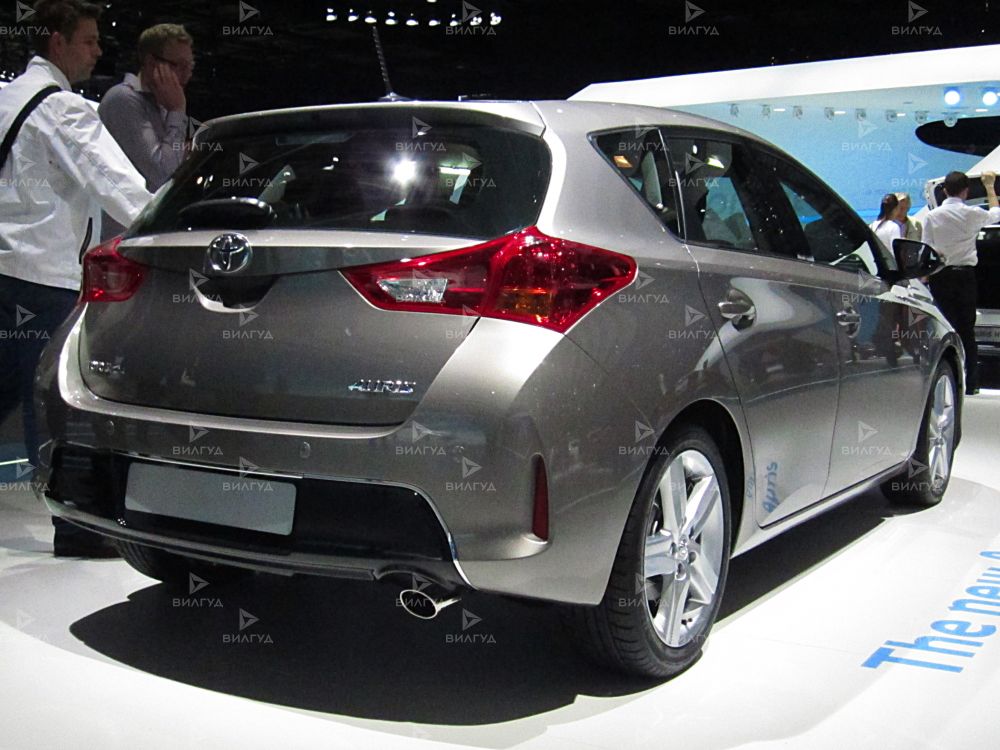 Ремонт стойки амортизатора Toyota Auris в Благовещенске